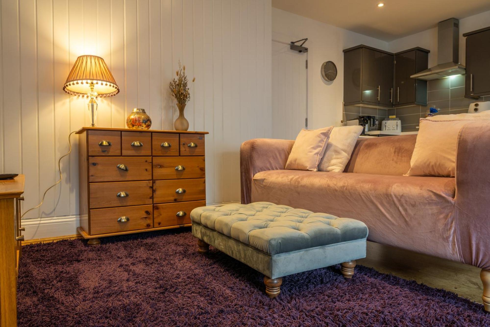 Cute 1 Bed Apartment 2 Mins From The Sea - Sleeps 4, Flat 8 The Gables, Church Street, Lyme Regis Exterior foto